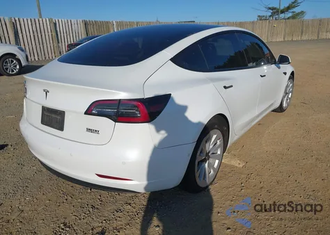 2022 Tesla Model 3 Rear-Wheel Drive from USA, damaged, VIN 5YJ3E1EA5NF185886